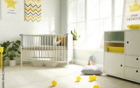 Best Mini Crib For Small Space (And Tight Budget) (Amazon)