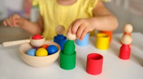 20 Fun Activites for Your 18 Month Old Toddlers to Enjoy