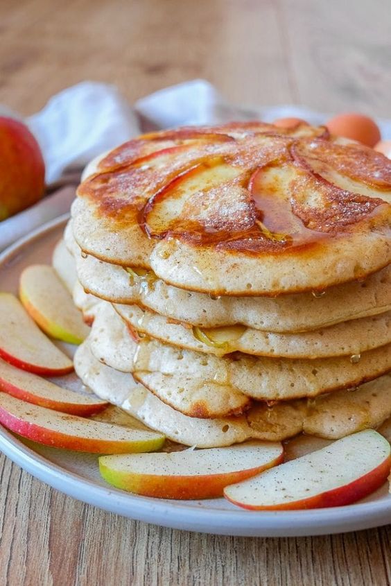 Blw Apple and Oats Pancake