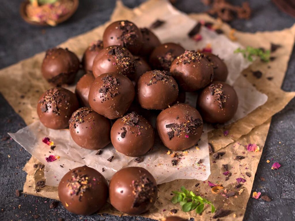 Chocolate Date Energy Balls