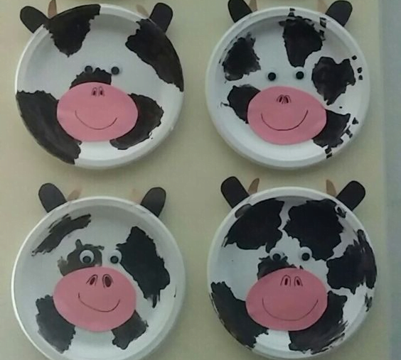 Deep Dish Paper Plate Cow