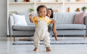 Effective Tips to Help Your Toddler Take Their First Steps