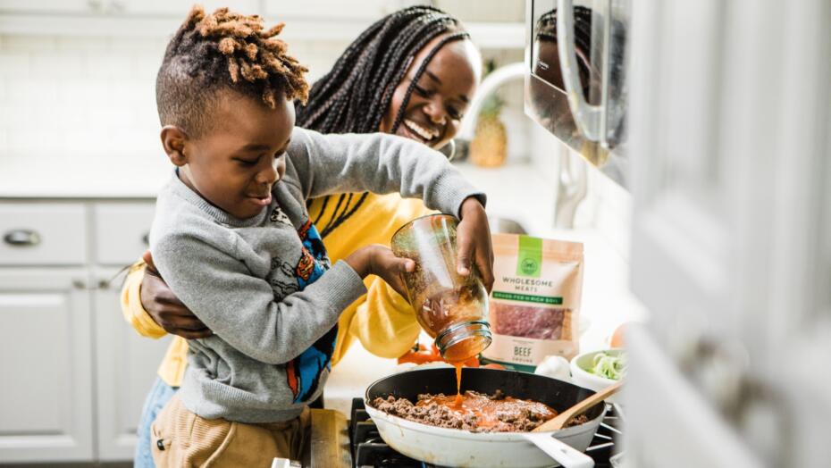 Include Your Kid in The Food Preparation