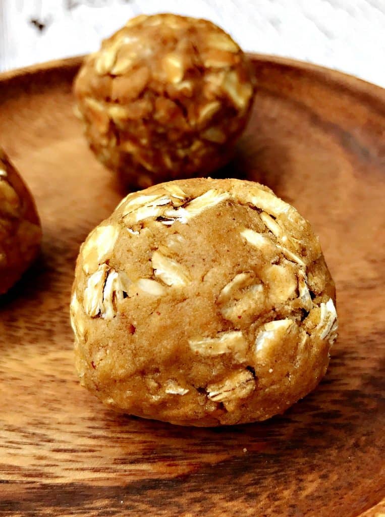 Peanut Butter Banana Energy Balls