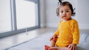 Ways to Play with a Newborn 0-3 Months Old